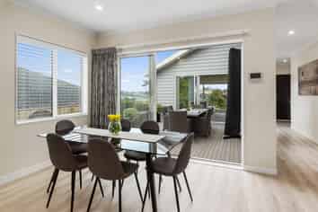 158 Arran Point Parade, Orewa