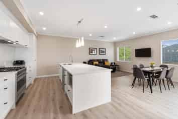 158 Arran Point Parade, Orewa