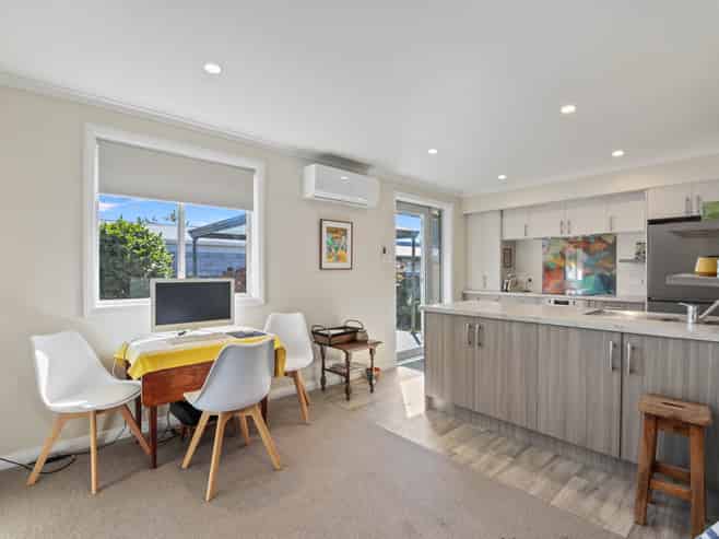 2/56 Leefield Street, Blenheim