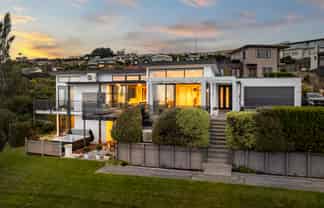 17 Stoneyridge Close, Mount Pleasant