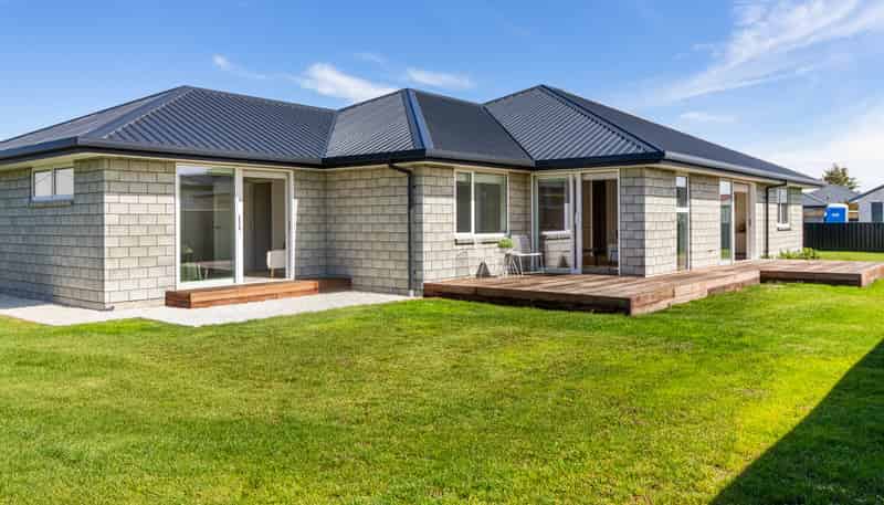 9 Whareatea Road, Redwoodtown