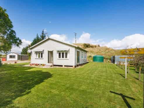 11 Ridge Road, Pohangina