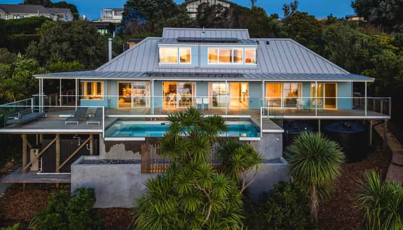 59 Kennedy Point Road, Surfdale