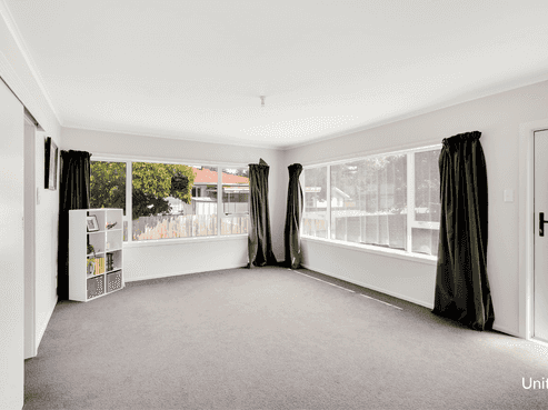 37 Anthony Crescent, Bader