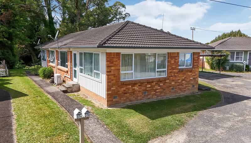 37 Anthony Crescent, Bader