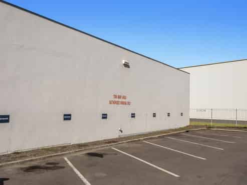 Town Centre Large Format Retail/Office