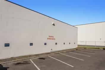 Town Centre Large Format Retail/Office