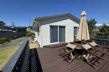 85 Kahukura Avenue , Waitarere Beach