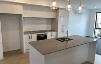 1/2 Unga Place, Beachlands