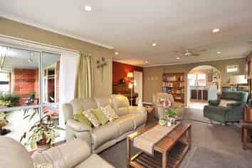 9 Bullock Street, Allenton