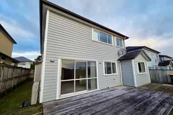 14 Shelby Lane, Flat Bush