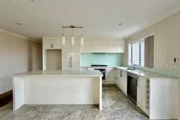 14 Shelby Lane, Flat Bush