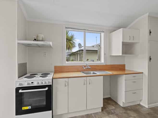 74 Forfar Crescent, Rockdale