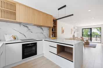 2/145 Albany Highway, Albany