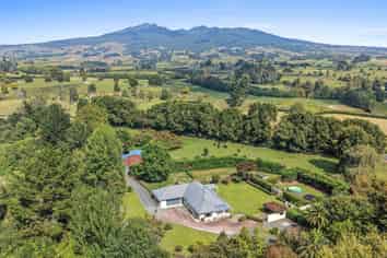 10 Oakshott Road, Ngahinapouri