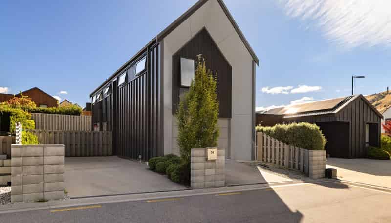 54 Red Cottage Drive, Lake Hayes Estate