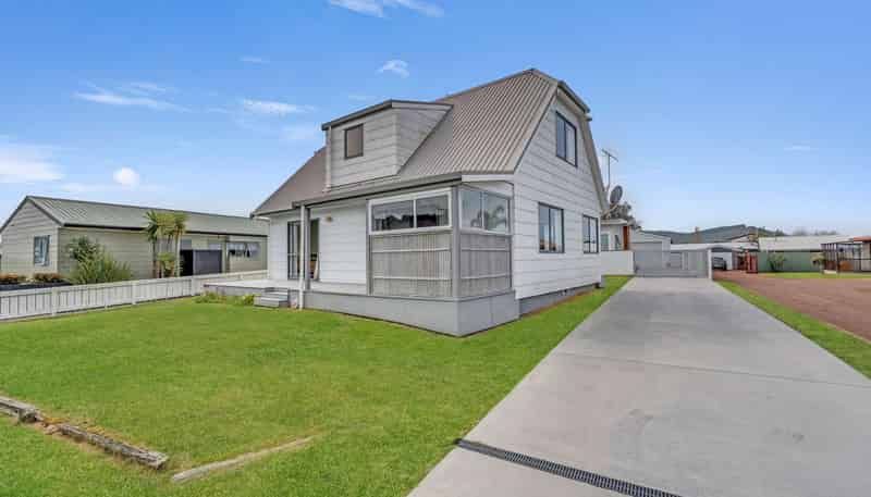 202A Ajax Road, Whangamata