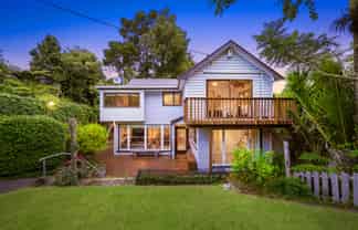 40 Huia Road, Titirangi