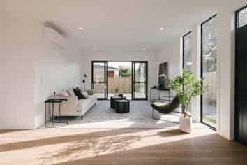 128b Linton Street, West End