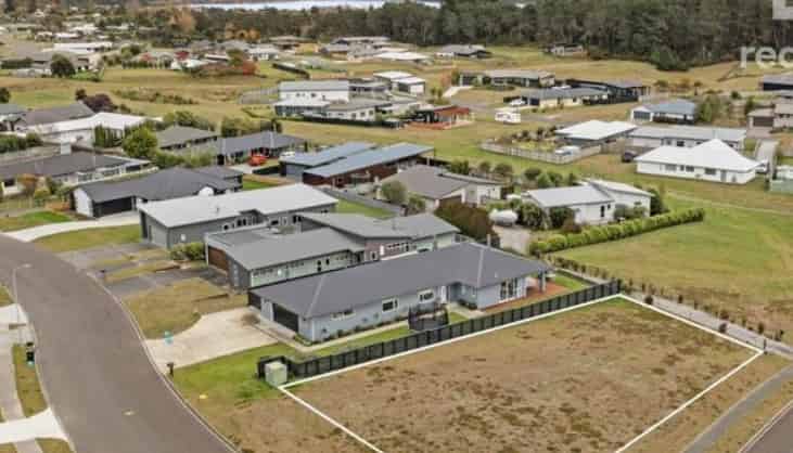 156 Parekawa Drive, Motuoapa