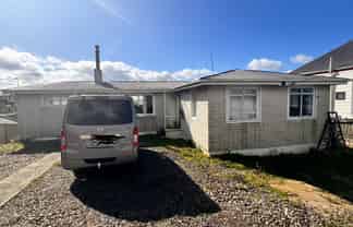 903 East Coast Road, Northcross