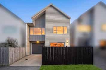 153 Clark Road, Hobsonville