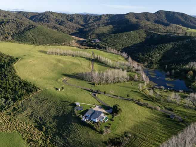 683F Puketona Road, Haruru