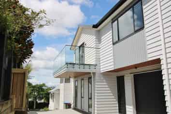 23a Owairaka Avenue, Mount Albert