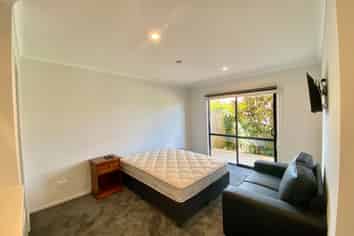 1A/14 Inverness Avenue , Hamilton East