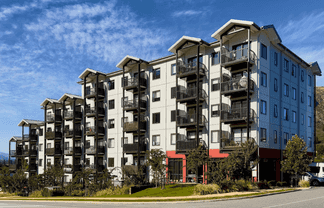 305/10 Copper Beech Avenue, Frankton