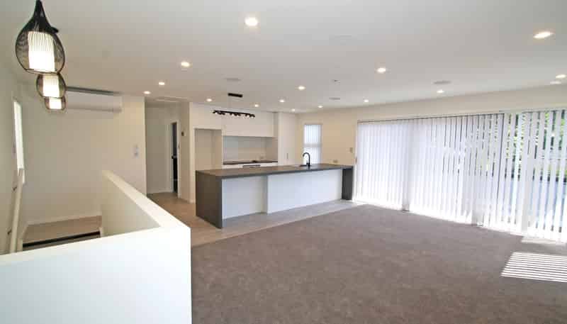 5A Waterloo Place, Westown