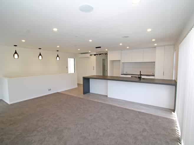 5A Waterloo Place, Westown