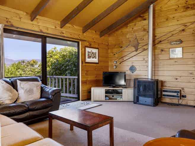 2/5 Pikikotuku Place, Kuratau