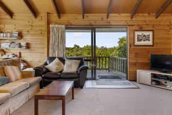 2/5 Pikikotuku Place, Kuratau