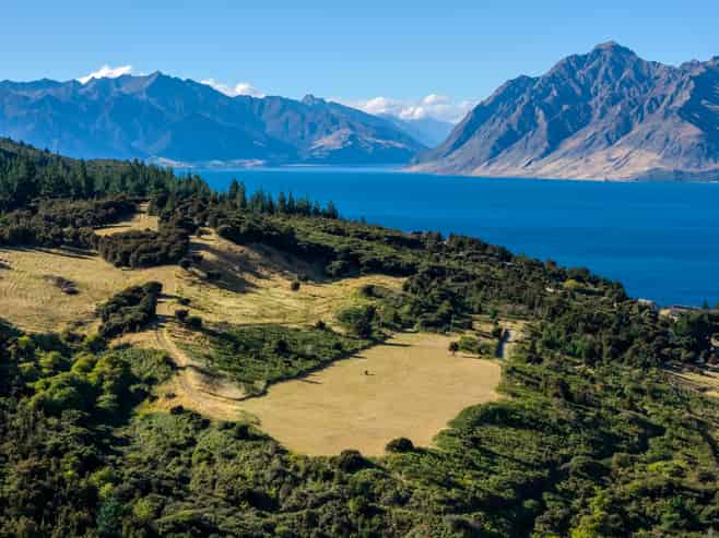 1147 Lake Hawea - Albert Town Road, Albert Town