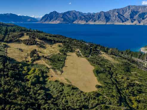 1147 Lake Hawea - Albert Town Road, Albert Town