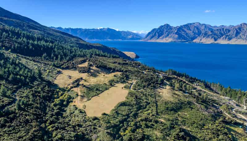 1147 Lake Hawea - Albert Town Road, Albert Town