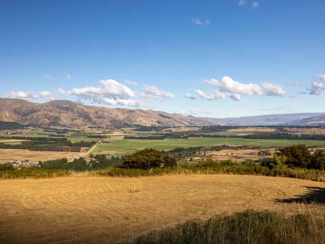 1147 Lake Hawea - Albert Town Road, Albert Town