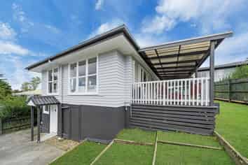 1/20 Sarajevo Place, Massey