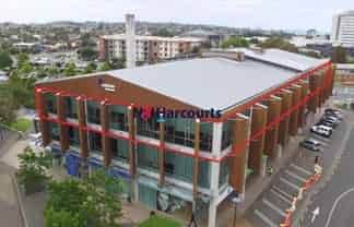 Exceptional Takapuna Office with Options 