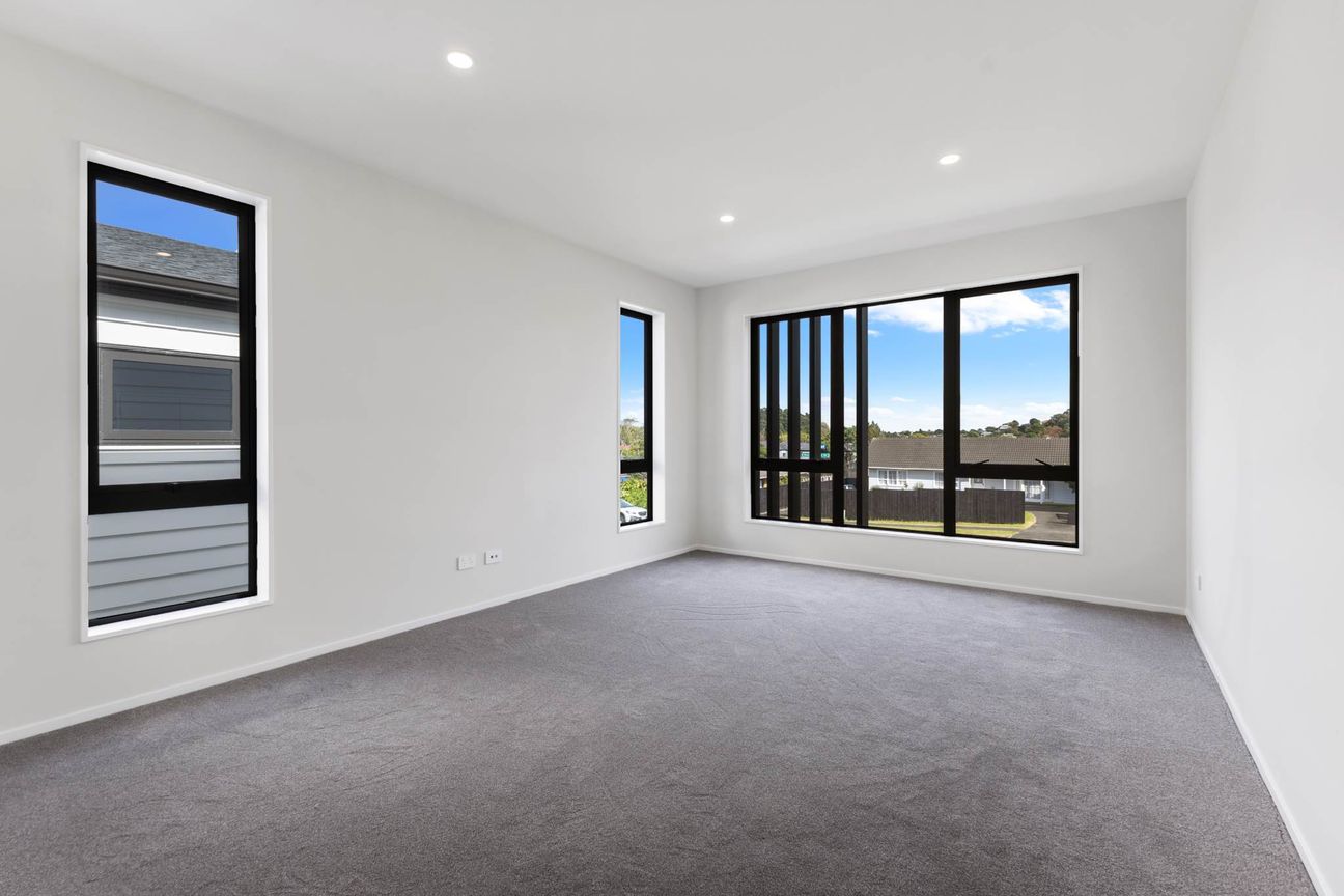 Discover Your Dream Family Home - Vista 6