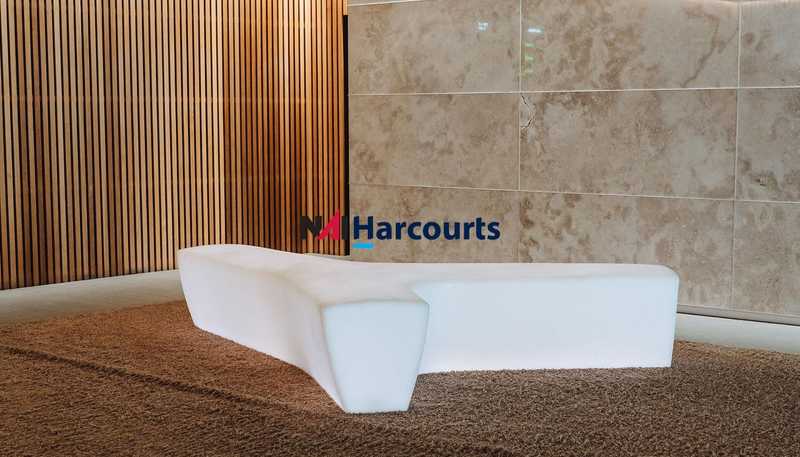 74 Taharoto Road, Takapuna