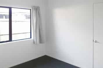 8 Loeb Place, Rolleston