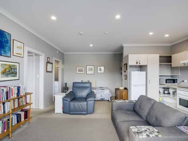 58/3 Shakespeare Road, Napier South
