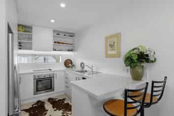 2/24 Andover Street, Merivale