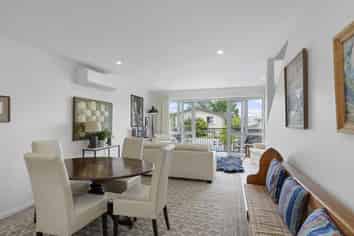 2/24 Andover Street, Merivale