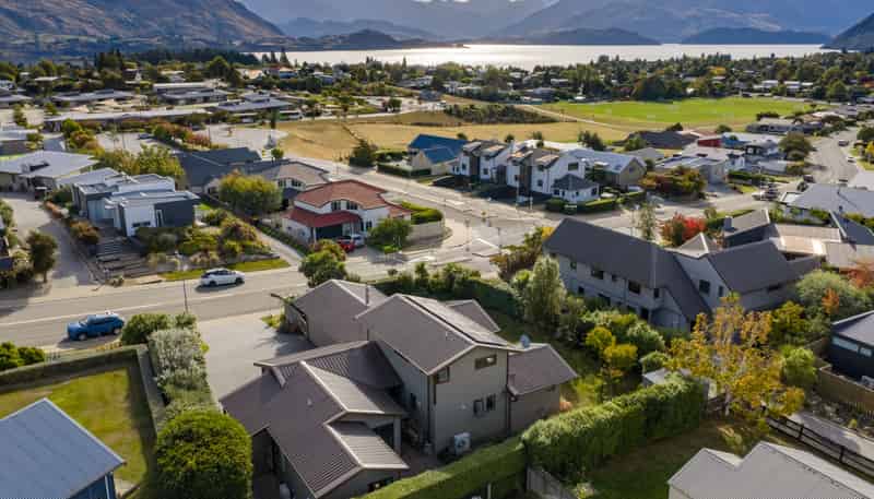 79 Kings Drive, Wanaka