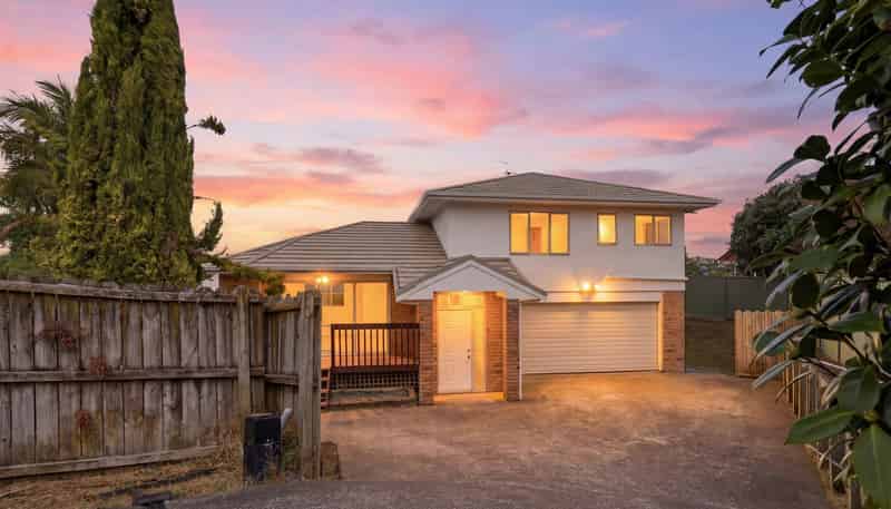 268C Wairau Road, Glenfield