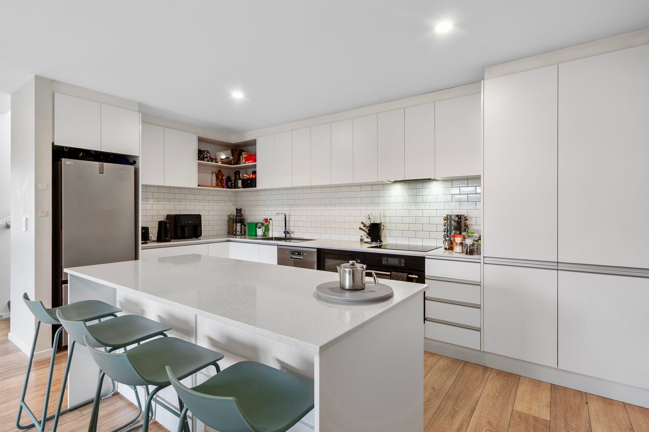 Urgent Sale - 2019 Build Home - Vista 2