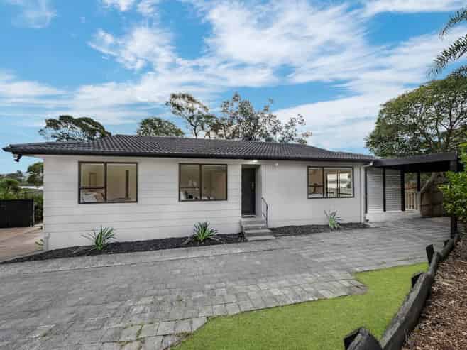 8 Sceptre Place, Avondale